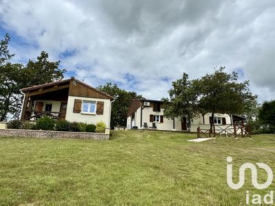 Maison - 190 m² - 6 pièces