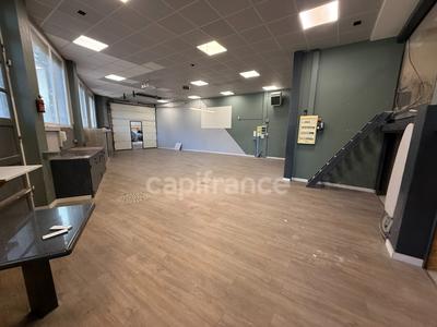 Bureau - 300 m² - 3 pièces