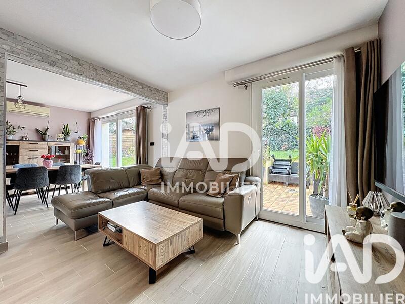 Maison - 105 m² - 6 pièces