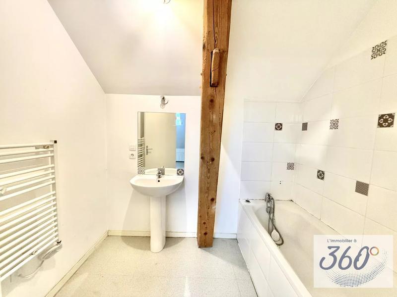 Appartement - 61 m² - 2 pièces