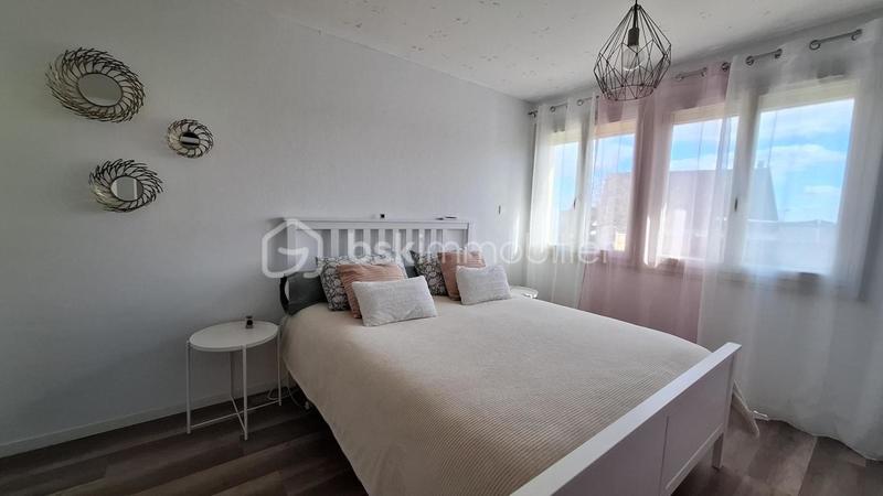 Maison - 121 m² - 7 pièces