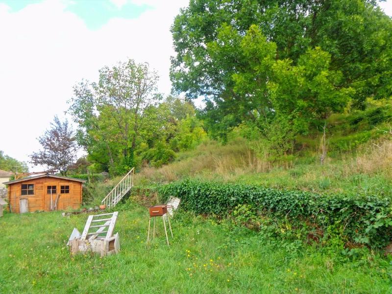 Maison - 400 m² - 15 pièces