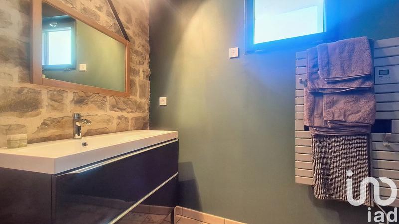 Maison - 300 m² - 9 pièces