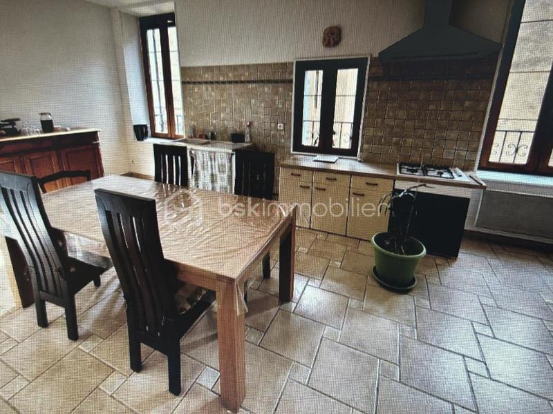 Maison - 150 m² - 4 pièces