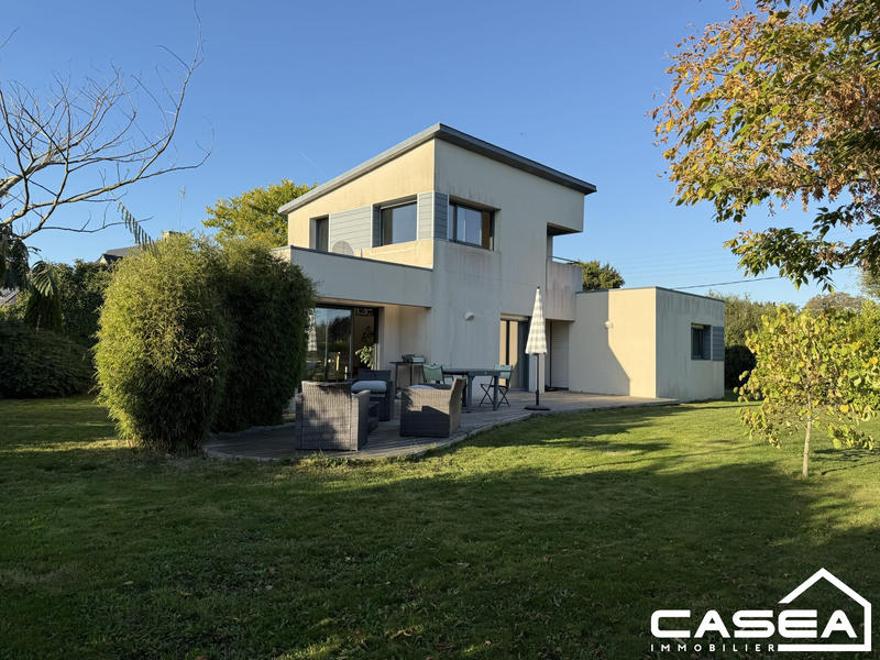 Maison contemporaine - 128 m² - 5 pièces