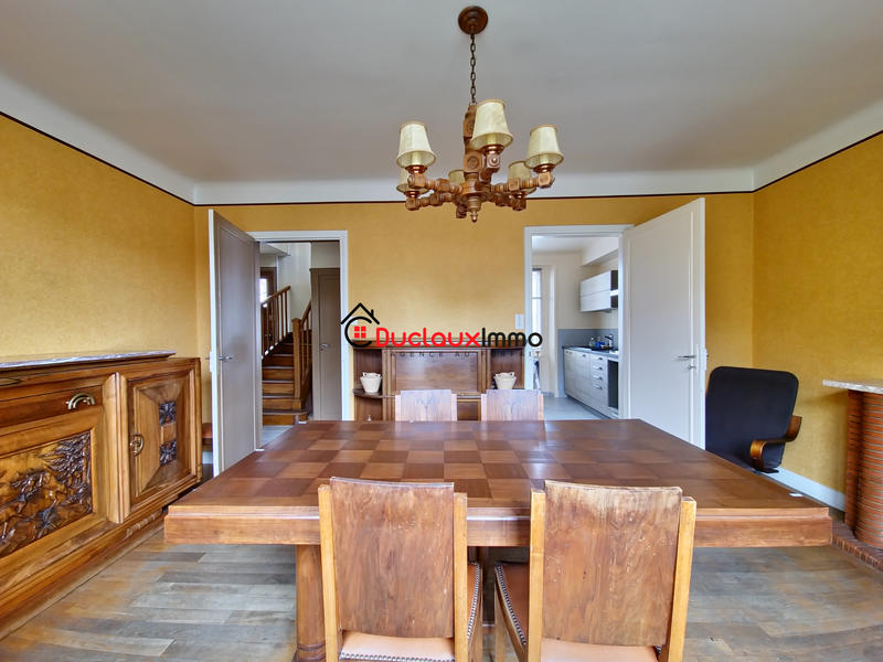 Maison - 104 m² - 5 pièces