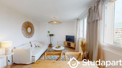 Chambre - 12 m² - 1 pièce