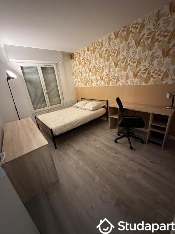 Chambre - 12 m² - 1 pièce