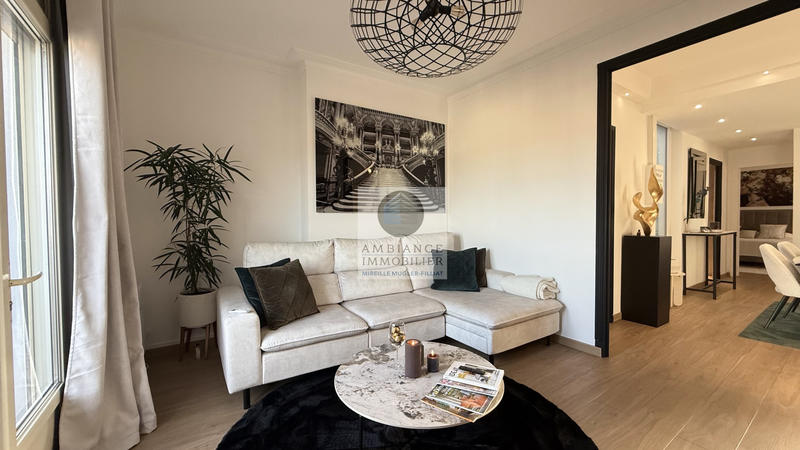 Appartement - 79 m² - 4 pièces