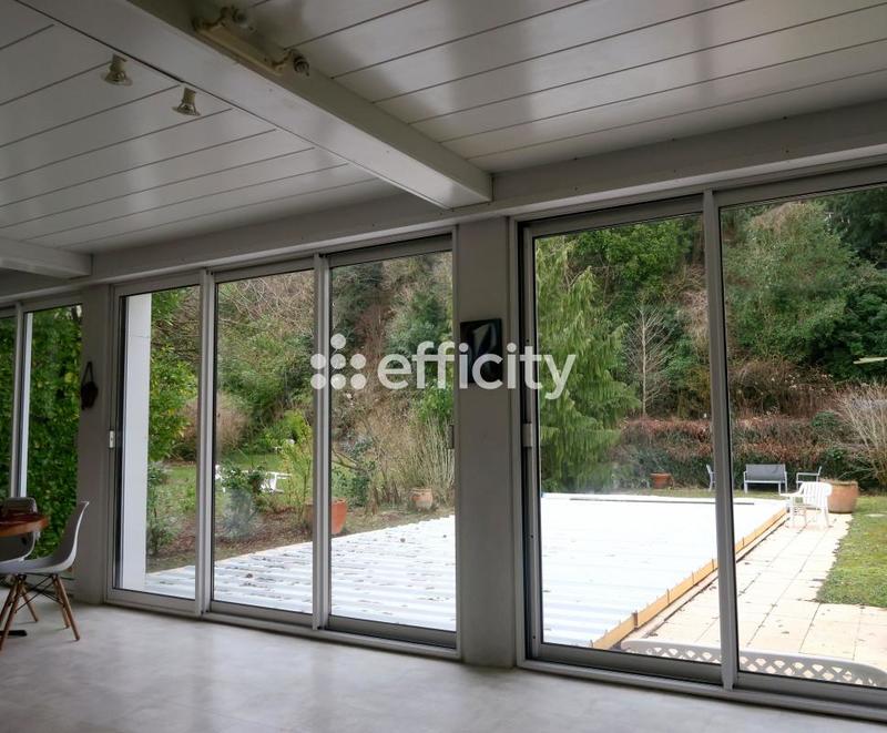 Maison d'architecte - 235 m² - 8 pièces