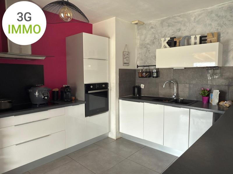 Villa - 161 m² - 5 pièces