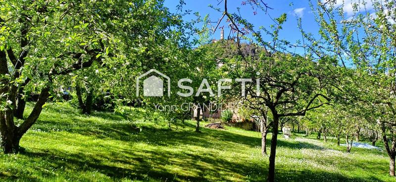 Maison - 136 m² - 8 pièces