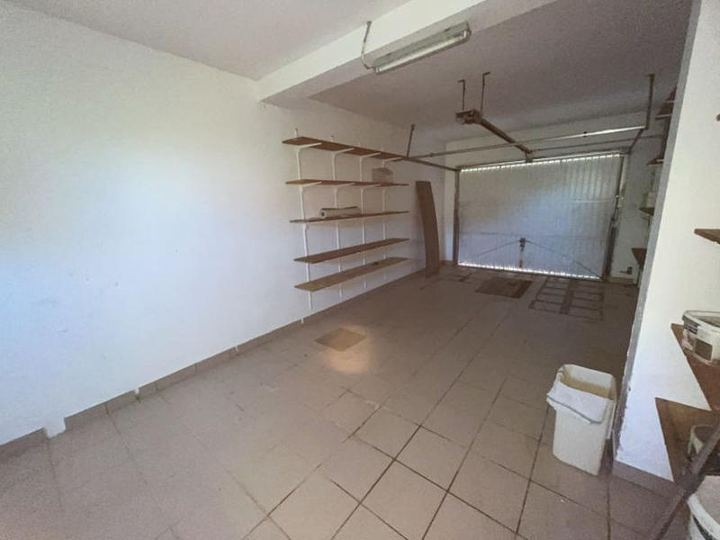 Pavillon - 125 m² - 7 pièces