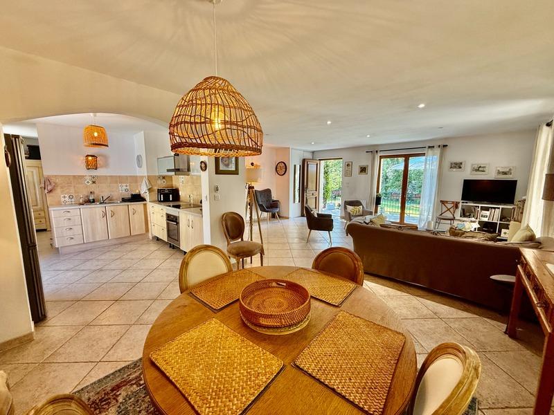 Maison - 123 m² - 5 pièces