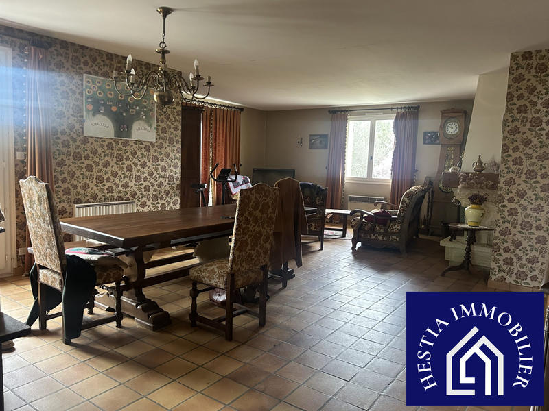 Maison - 140 m² - 5 pièces