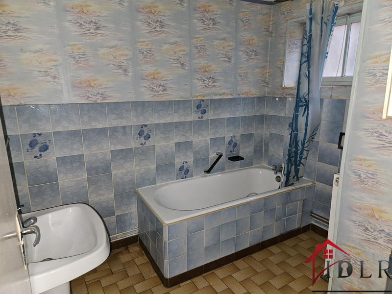 Maison - 100 m² - 5 pièces