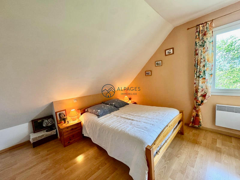 Châlet - 196 m² - 7 pièces