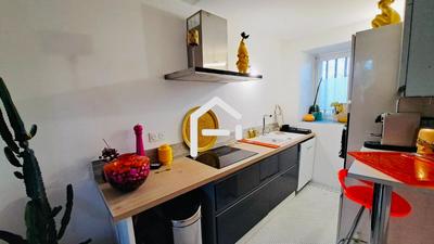 Appartement - 87 m² - 3 pièces