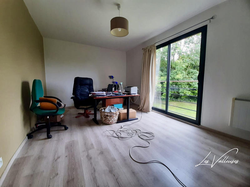 Maison - 220 m² - 6 pièces