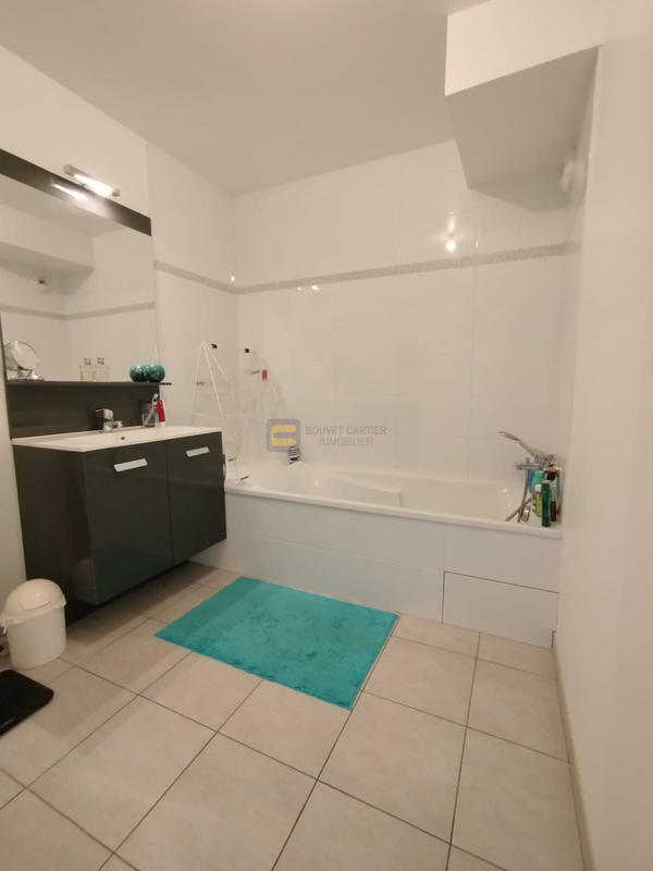 Appartement - 43 m² - 2 pièces