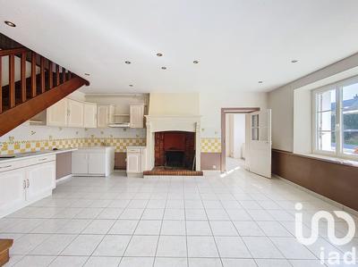 Maison - 122 m² - 4 pièces