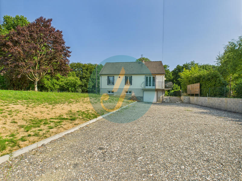 Maison - 83 m² - 5 pièces