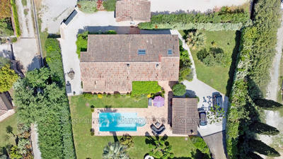 Maison - 162 m² - 7 pièces