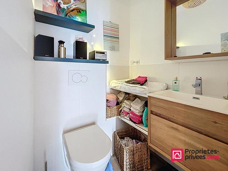 Maison - 174 m² - 8 pièces