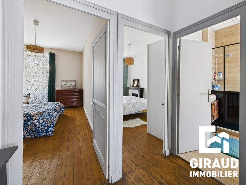 Maison - 86 m² - 5 pièces