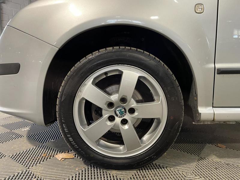 Skoda Fabia Toit Ouvrant-Garantie 6 Mois-