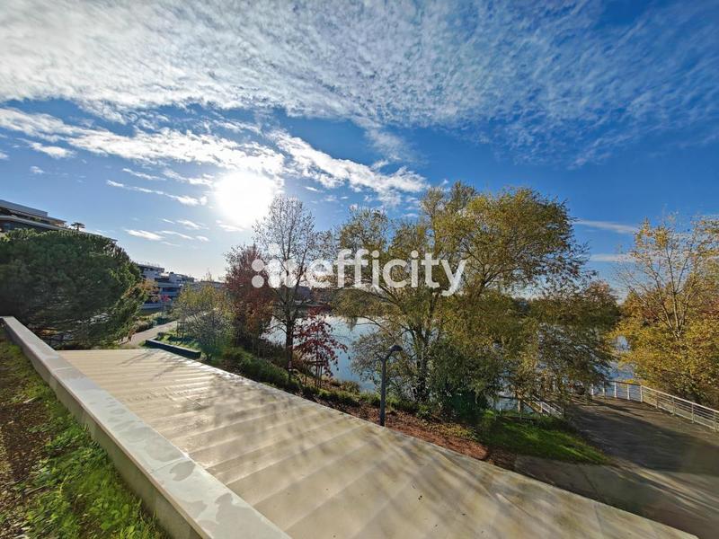 Appartement - 75 m² - 3 pièces