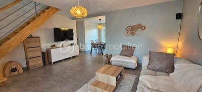 Maison traditionnelle - 102 m² - 5 pièces