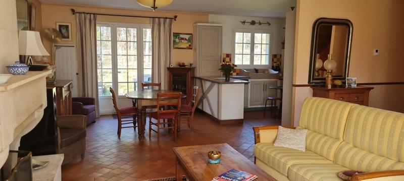 Maison - 161 m² - 7 pièces