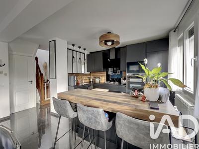 Maison - 72 m² - 4 pièces