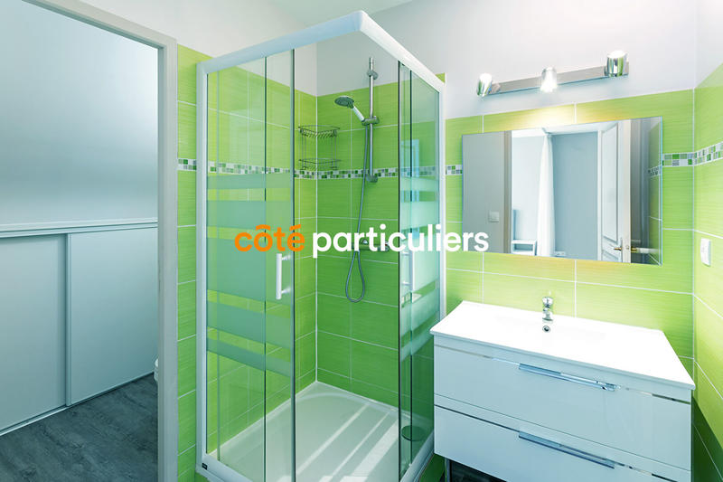 Maison - 203 m² - 6 pièces