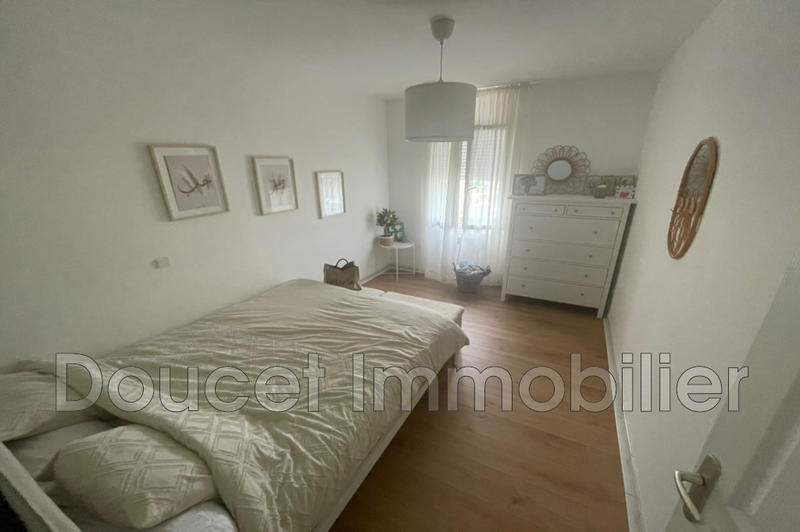 Villa - 168 m² - 8 pièces