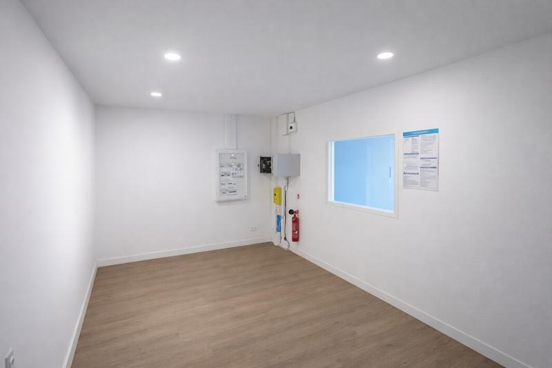 Local commercial - 325 m²