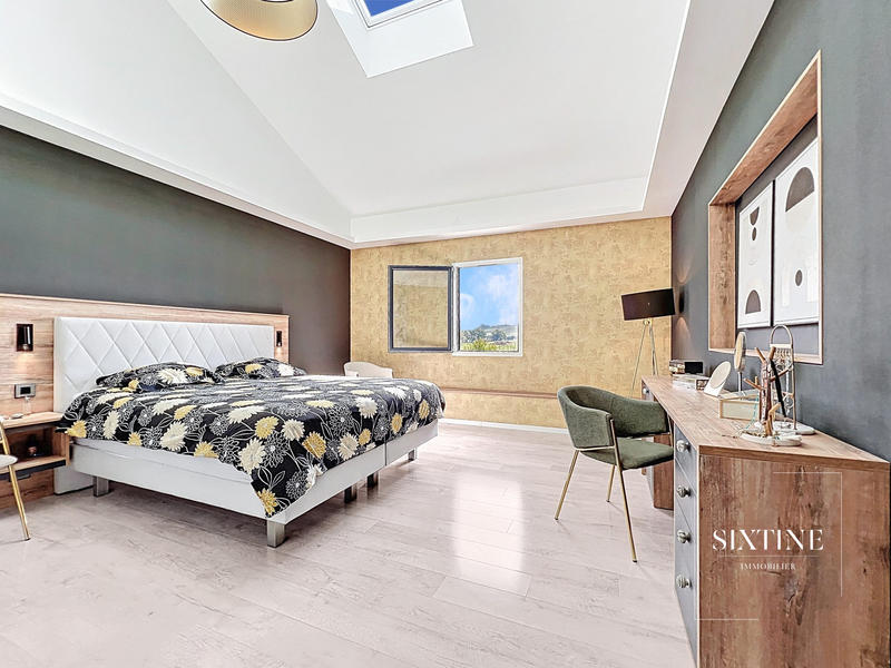 Ferme - 302 m² - 8 pièces