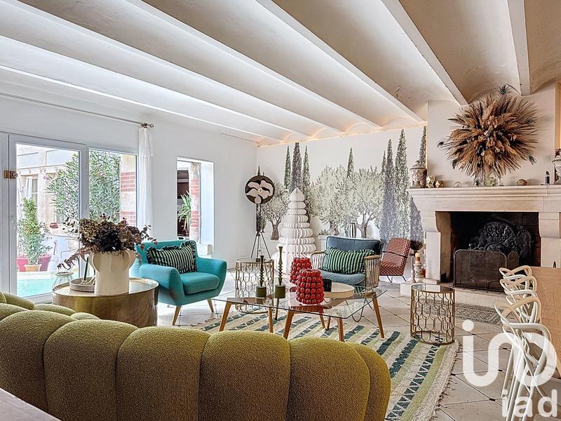 Maison - 272 m² - 7 pièces