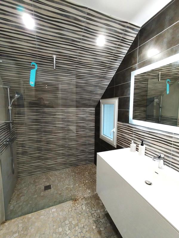 Maison - 106 m² - 5 pièces