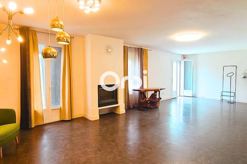 Maison - 189 m² - 5 pièces