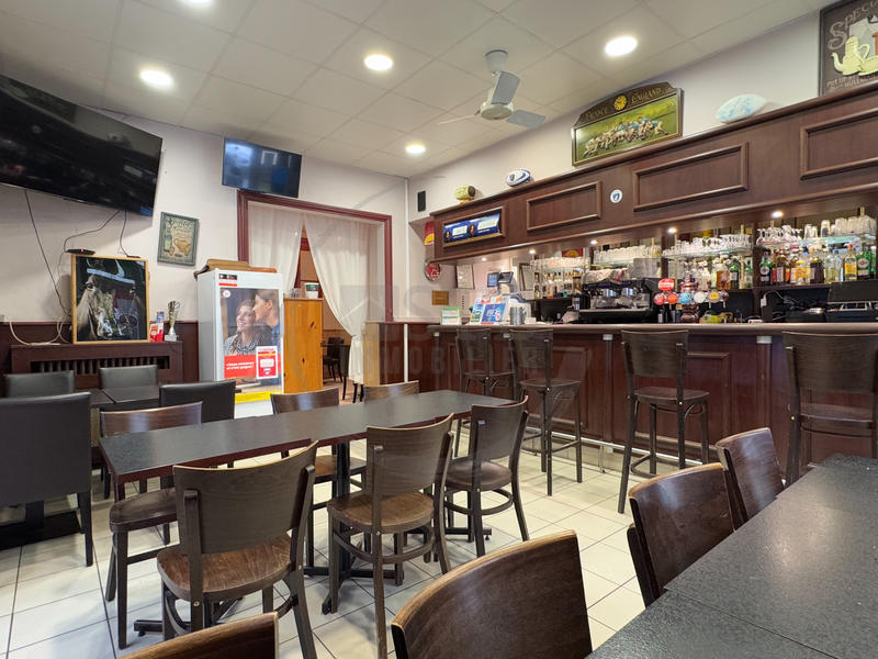 Fonds de commerce - Magasins - 100 m²