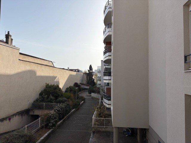 Studio - 32 m² - 1 pièce