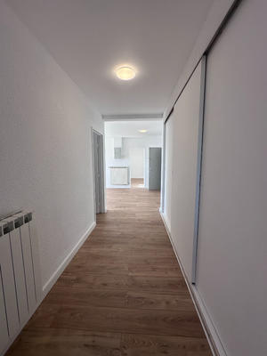 Appartement - 81 m² - 4 pièces