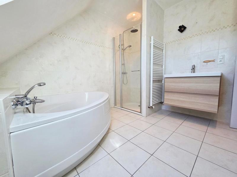 Maison - 150 m² - 7 pièces