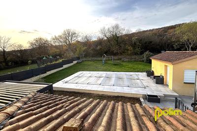 Maison - 181 m² - 6 pièces