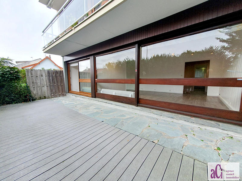 Appartement - 90 m² - 4 pièces