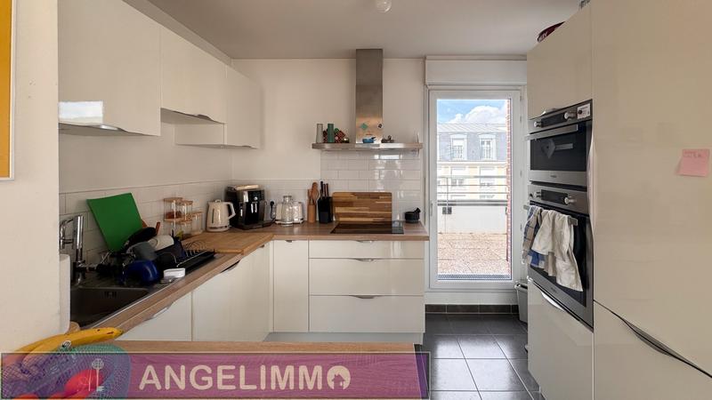 Appartement - 79 m² - 4 pièces