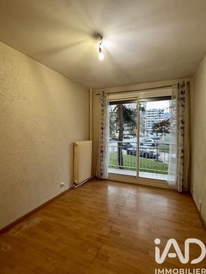 Appartement - 75 m² - 4 pièces