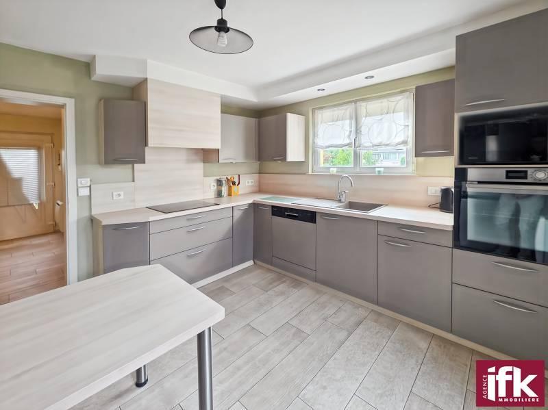 Maison - 118 m² - 6 pièces